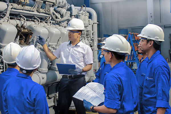 services training01a 600x400